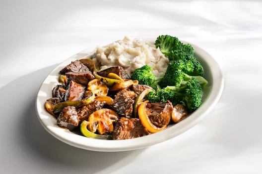 Beef Tips & Mash

