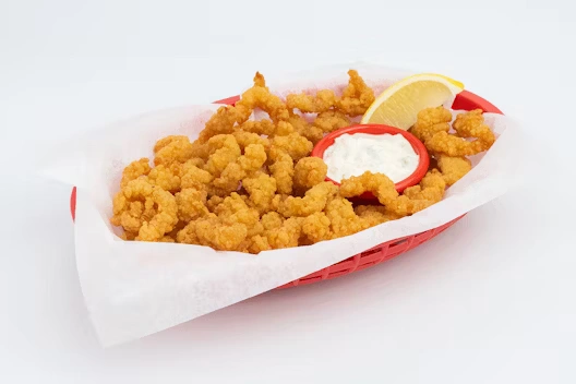 Crispy Fried Clam Basket
